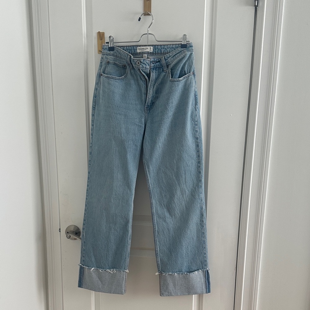 Abercrombie & Fitch High Rise Light Blue Jeans